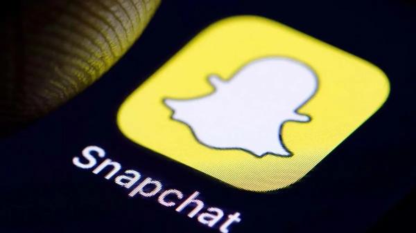 «سبوت لايت» تتيح كسب المال على «سناب شات»