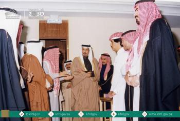 صور نادرة لخادم الحرمين الشريفين عمرها 33 سنة