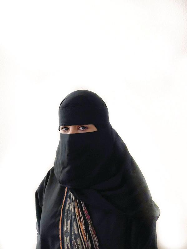 الترجمة وسيلة نقل المعارف العالمية وإشباع فضول القارئ