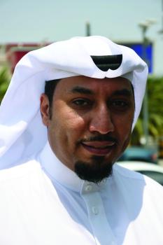 شاحنات مخالفة تحول أحياء الخبر إلى ساحات مبيت