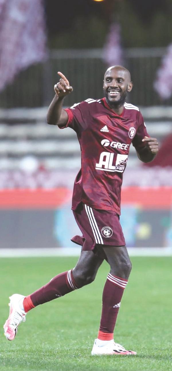 ضمك vs الاتحاد.. موقعة الصدارة!
