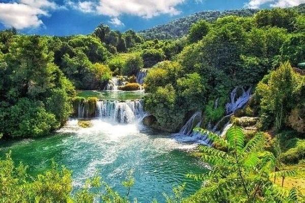 منتزه كركا الوطني في كرواتيا : جمال الطبيعة ومتنفّس السياح