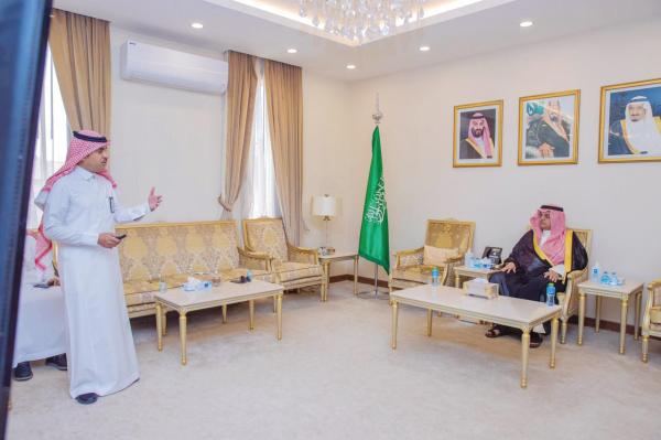 محافظ حفر الباطن يتابع تطورات «الشؤون الصحية»