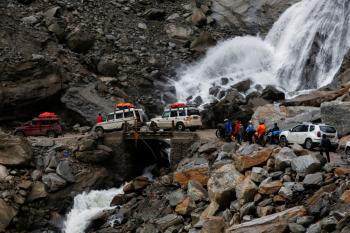 حصيلة مفزعة لضحايا الفيضانات في نيبال