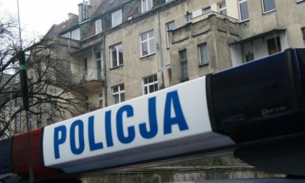 بولندا.. ضبط 14 شخصاً لمساعدتهم المهاجرين غير الشرعيين