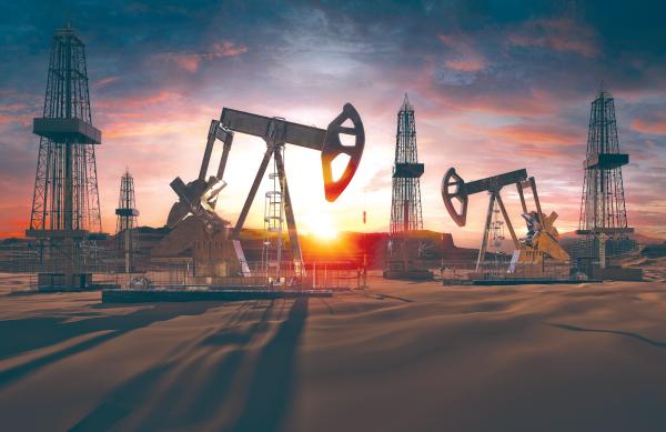 النفط ينخفض مع تباطؤ الطلب
