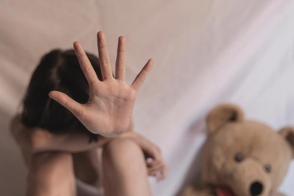 «التوعية المبكرة» تحمي طفلك من التحرش