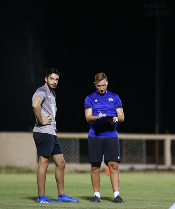 الباطن ينقل تدريباته إلى القيصومة