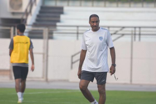 «هلال» على المحك