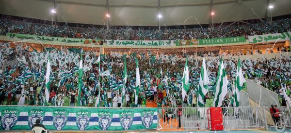 الأهلي يطالب بـ «دعم الجماهير المادي»