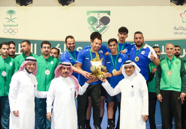 الاهلي بطلاً لطاولة الرجال