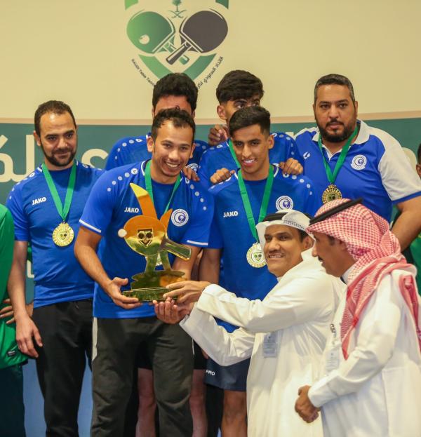الاهلي بطلاً لطاولة الرجال