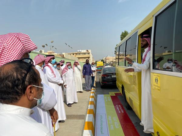 تثقيف 80 سائق حافلة مدرسية بأنظمة السلامة