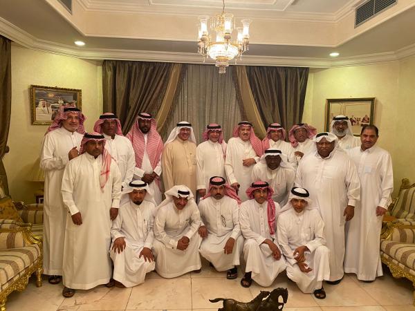 «نواخذة» الزمن الجميل يزورون الزياني