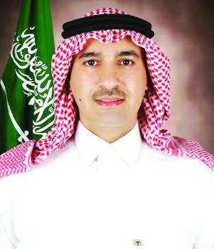 تطوير 10 جسور وتحسين عقود المواقف بالدمام