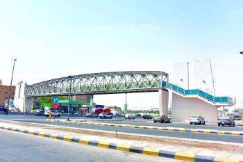 تطوير 10 جسور وتحسين عقود المواقف بالدمام
