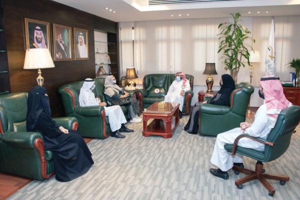 تبادل الخبرات مع «صحة جدة»