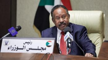 إعلام سوداني: «حمدوك» متمسك بشروط إطلاق المعتقلين