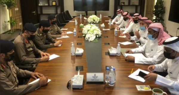 استعدادات مبكرة لـ«موسم الأمطار» بالقطيف