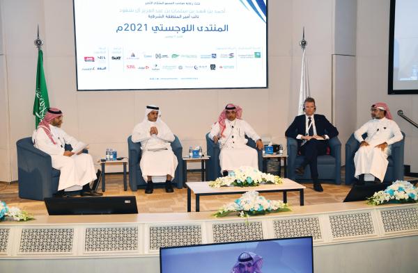 نظام جديد لحركة الشاحنات الأجنبية قريبا