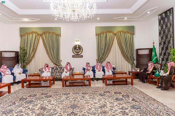 أمير الجوف يطلع على برنامج تمكين الكفاءات بالداخلية