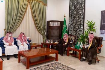 أمير الجوف يطلع على برنامج تمكين الكفاءات بالداخلية