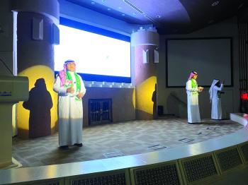 مدارس المنطقة يحتفون بذكرى البيعة