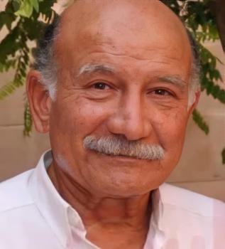أخر كلمات الراحل أحمد خليل : لم أقدم عملاً فنياً أخجل منه