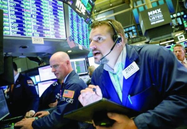 المؤشرات الأمريكية تغلق على تباين 