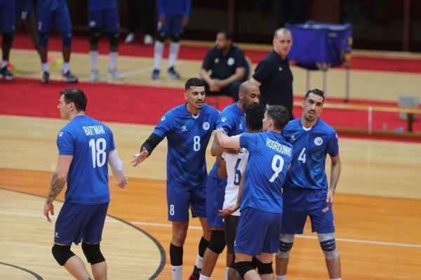 الفيصلي يخفي الهلال وينفرد بصدارة الطائرة