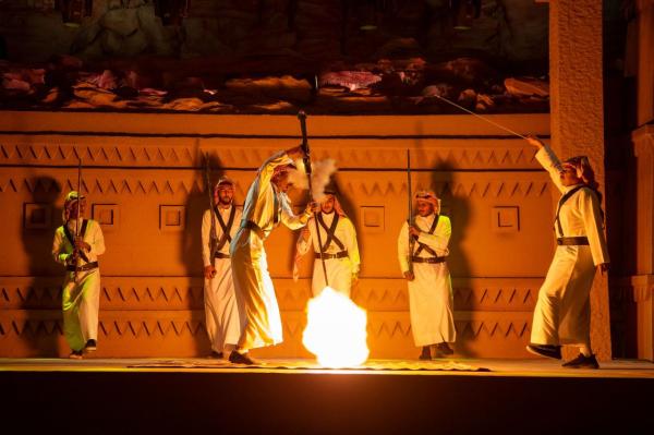 بارود «التعشير».. يقود موهوبا لـ«كومبات فيلد»