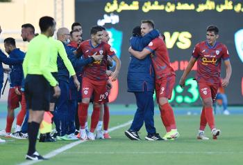 أبها يوقف صحوة الأهلي