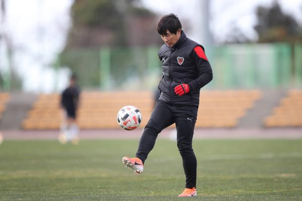 كيم.. شبح يهدد الهلال!