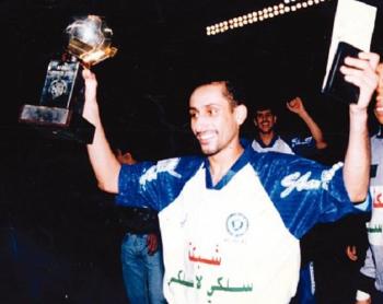 الهلال والكوريون.. صراع يتجدد بعد غياب