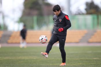 كيم.. شبح يهدد الهلال!