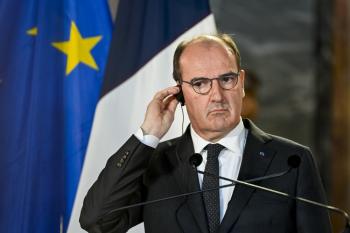 إصابة رئيس الوزراء الفرنسي بفيروس كورونا 