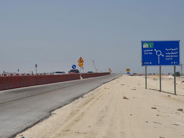 «ميدان صفوى».. حواجز ومتاهات لقائدي المركبات