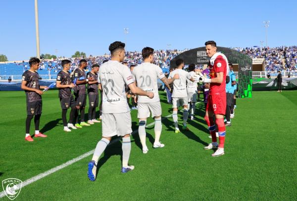 أبها يكرم الهلال بممر شرفي