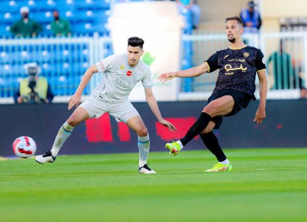 ابها يعطل الهلال بالتعادل