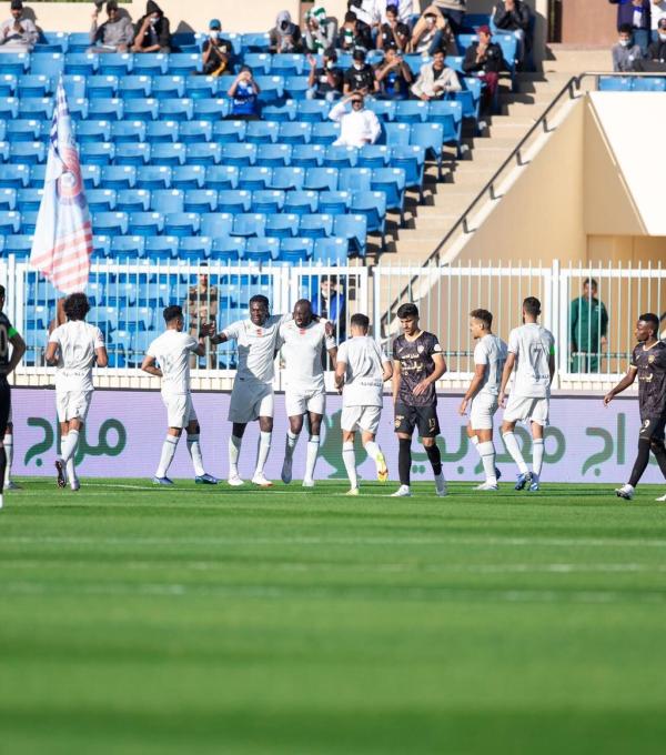 ابها يعطل الهلال بالتعادل