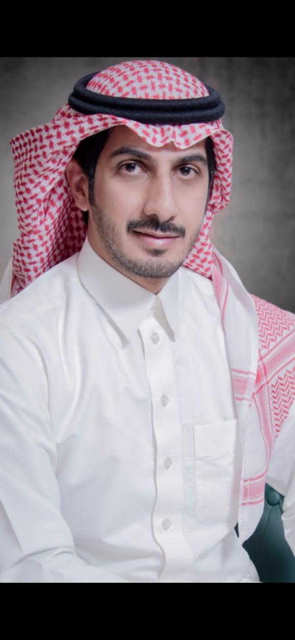 «الجلعود» يتلقى التعازي في وفاة عمه