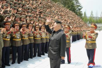 كوريا الشمالية.. أرض الخيارات السيئة