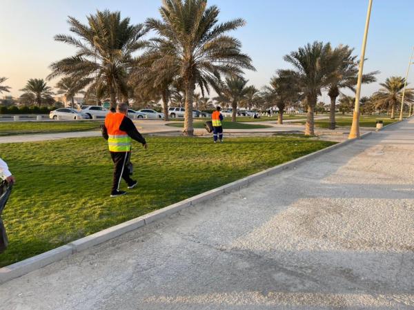 تنظيف واجهة الخفجي البحرية ضمن «الشرقية نظيفة»