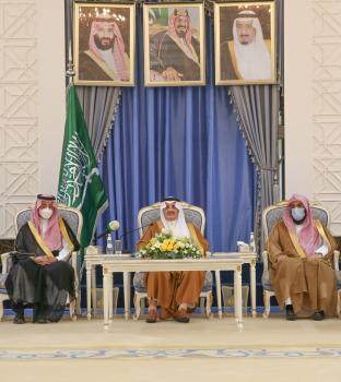 أمير الشرقية الأحساء مكانها عالي وغالي ومهم في قلبي وسعادتي كبيرة برؤية وجوه اشتقت إليها عاجل