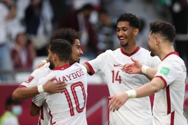 قطر تهزم عمان وتتأهل لربع نهائي كأس العرب
