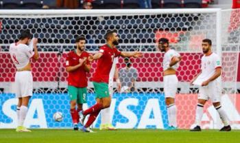 المغرب يضع قدما بدور الثمانية برباعية في الأردن