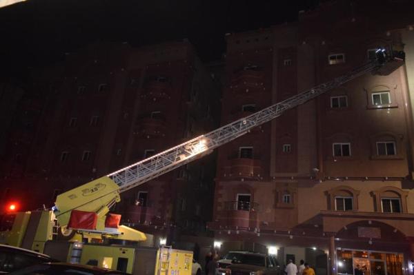 الدفاع المدني: إخماد حريق بشقة سكنية في جدة