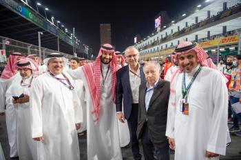 حي.. نورك وملفاك