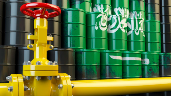 أويل برايس: رفع السعودية سعر النفط يشير للتفاؤل بشأن الطلب