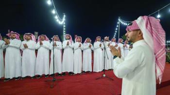 «خلّوها».. وجهة هواة الشعر والتراث من زوار موسم الرياض